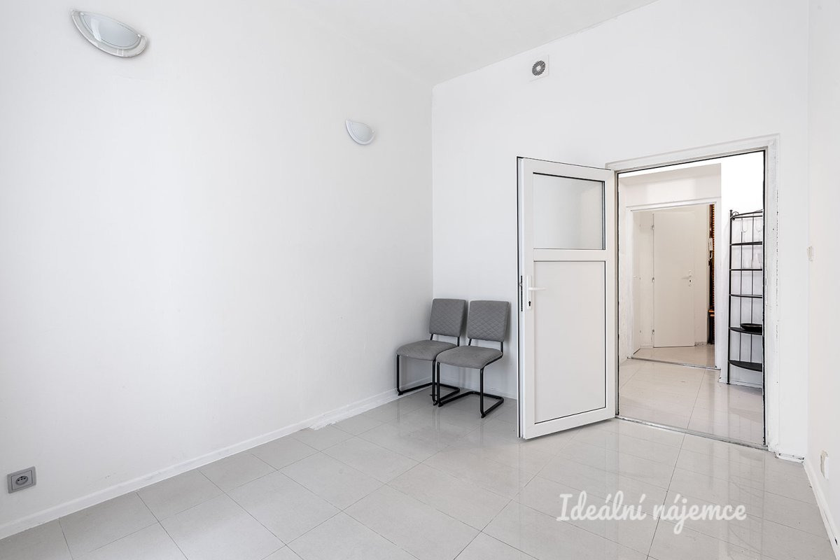 Pronájem bytu 2+1, Pod Kotlaskou, Libeň, 19900 Kč/měs, 48 m2