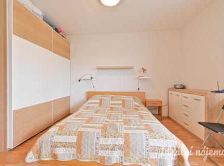 Pronájem bytu, 1+kk, 30 m²