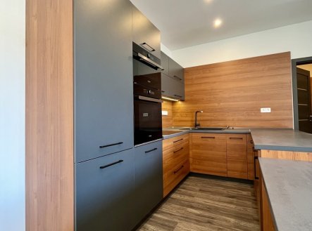Pronájem bytu 3+kk, Koněvova, Heřmanice, 24808 Kč/měs, 59 m2