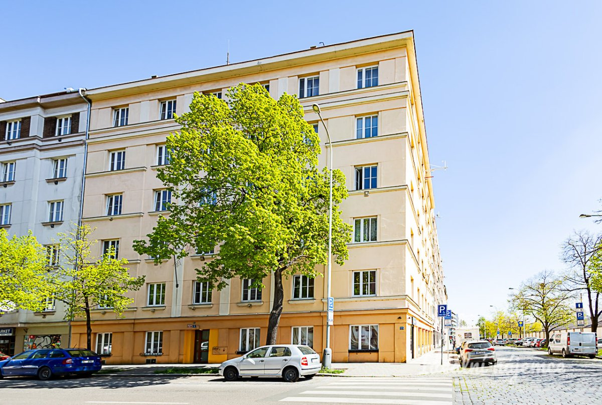 Pronájem bytu 3+kk, Osadní, Holešovice, 76 m2