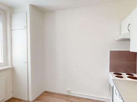 Pronájem bytu, 2+1, 44 m²