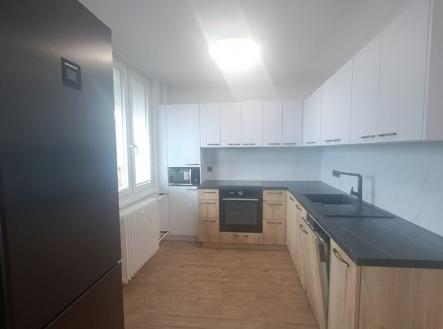 Pronájem bytu, 3+kk, 66 m²