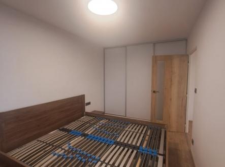 Pronájem bytu, 3+kk, 66 m²