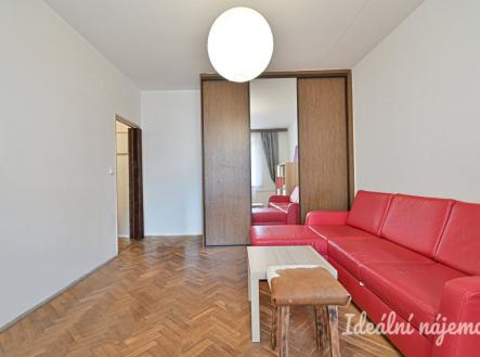 Pronájem bytu, 1+1, 37 m²