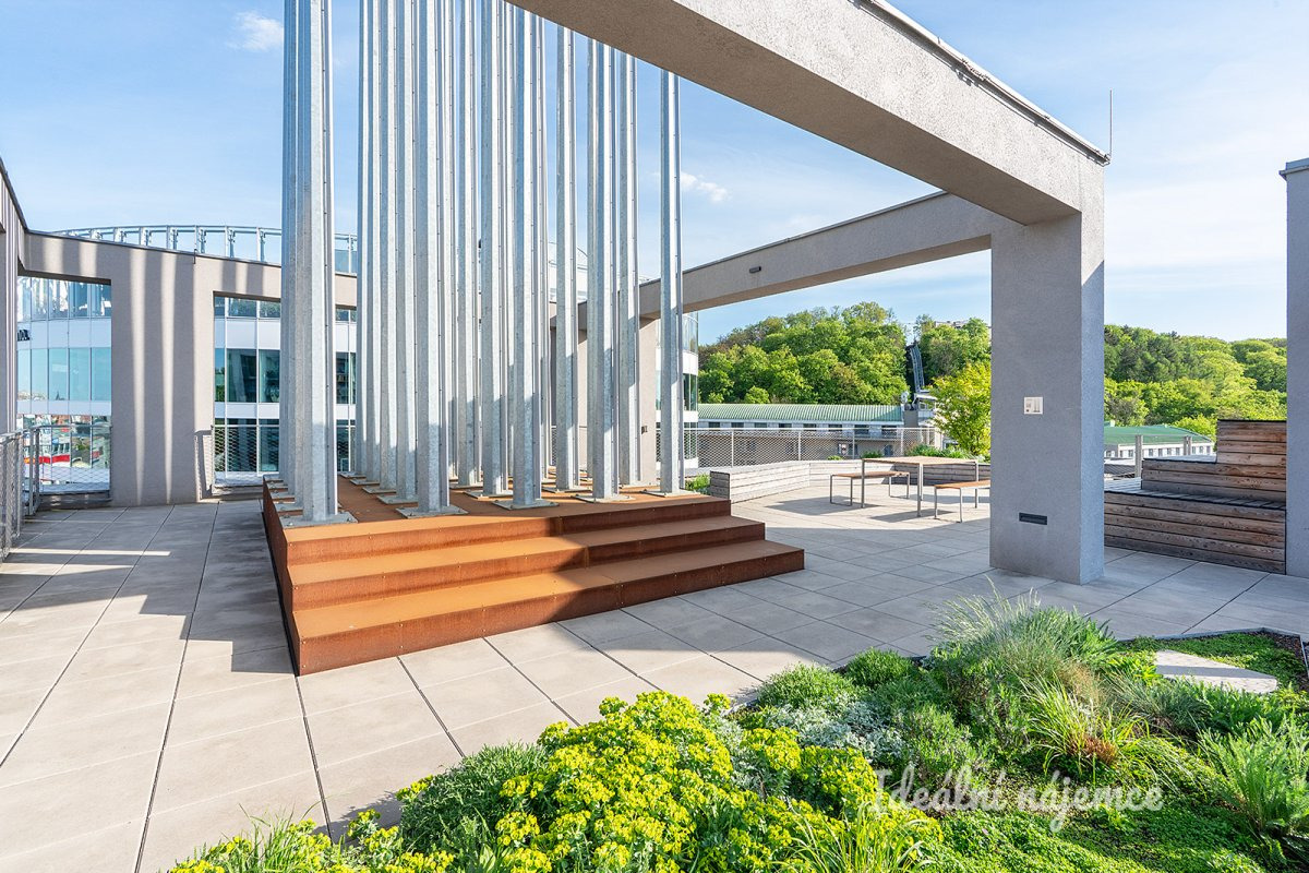 Pronájem bytu 1+kk, Plzeňská, Smíchov,  21 m2