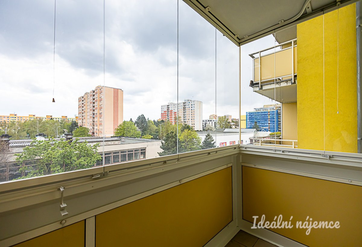 Pronájem bytu 1+kk, Boloňská, Horní Měcholupy, 32 m2