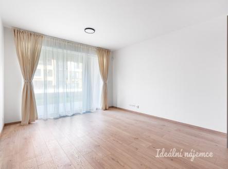 Pronájem bytu, 1+kk, 32 m²
