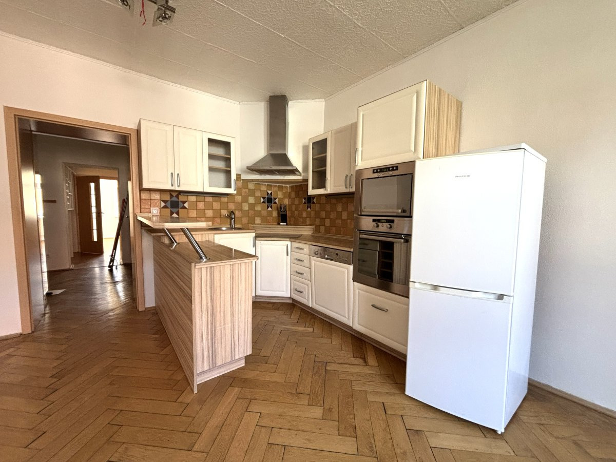 Pronájem bytu 3+kk, Vrchlického, Plzeň, 16500 Kč/měs, 74 m2