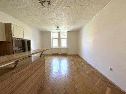 Pronájem bytu, 3+kk, 74 m²