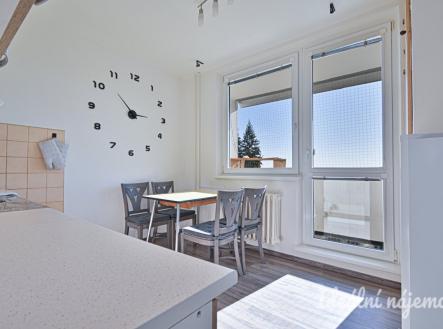 Pronájem bytu, 2+1, 57 m²