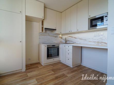 Pronájem bytu, 1+1, 32 m²