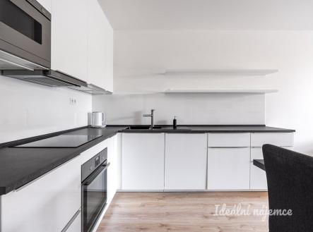 Pronájem bytu, 2+kk, 71 m²