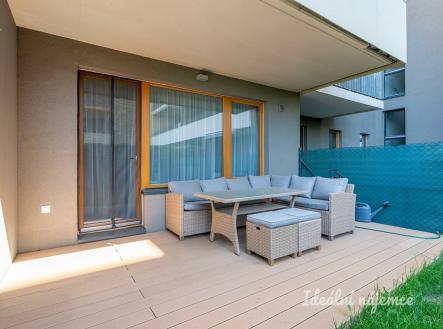 Pronájem bytu, 2+kk, 71 m²