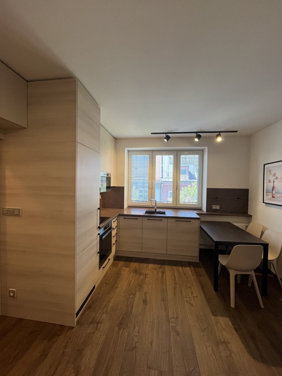 Pronájem bytu 2+kk, Dukelská, Olomouc-město, 17900 Kč/měs, 45 m2