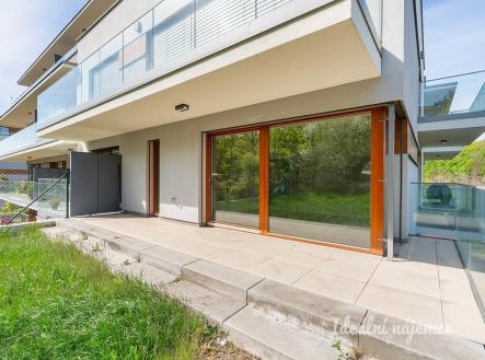 Pronájem bytu, 2+kk, 67 m²