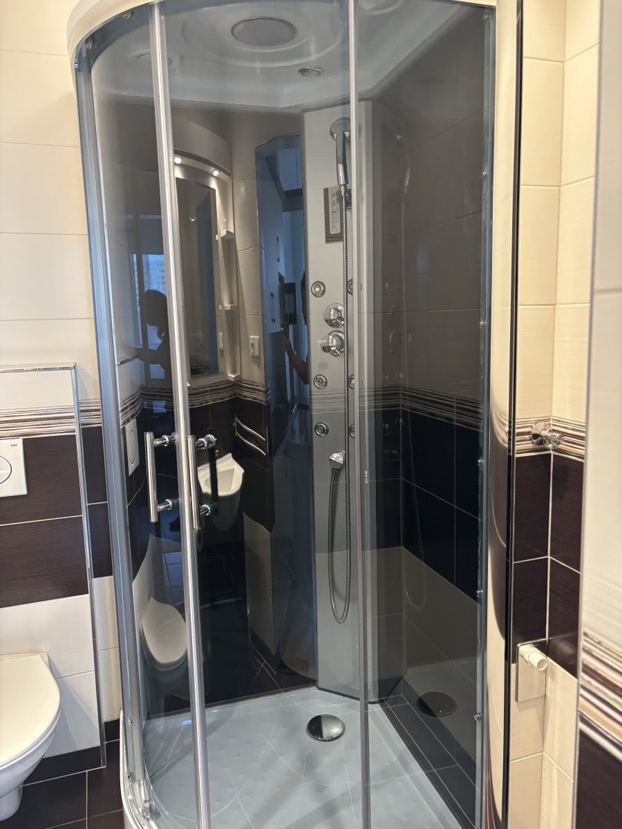 Pronájem bytu 1+kk, Brožíkova, Nový Hradec Králové, 12900 Kč/měs, 22 m2