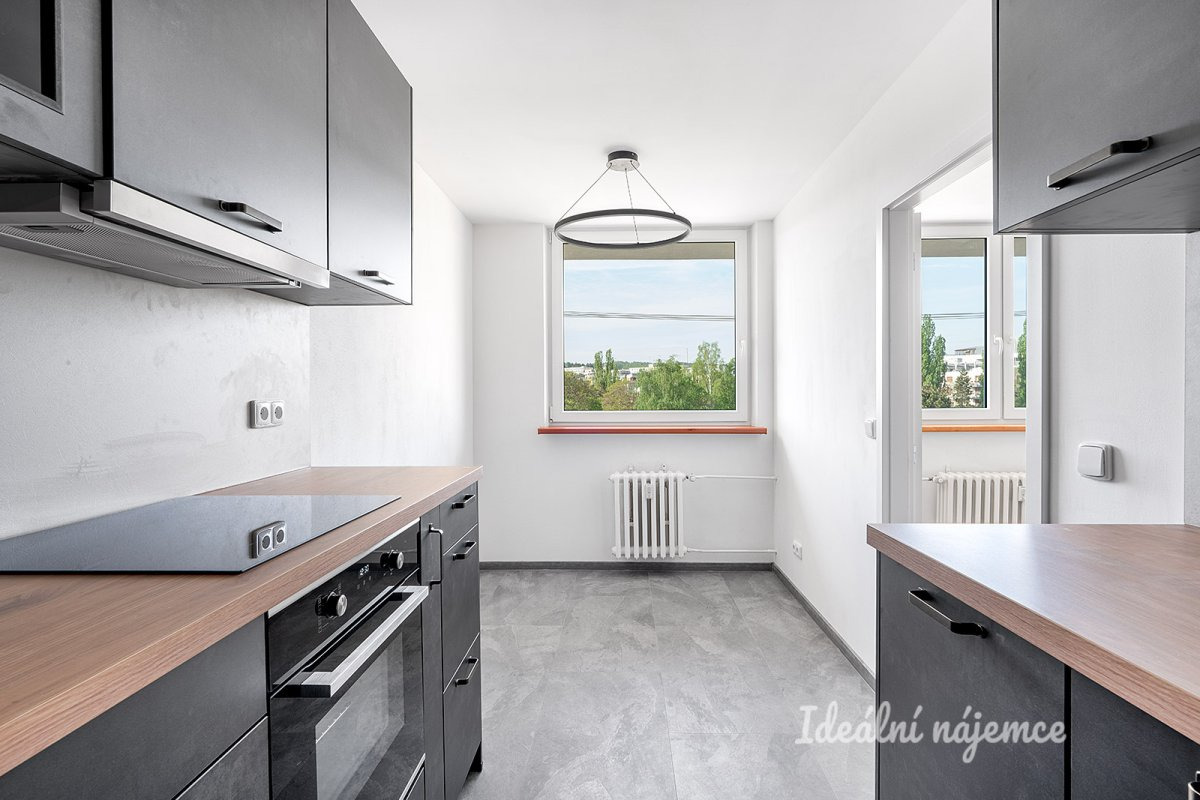 Pronájem bytu 3+1, Ke Kamínce, Zbraslav, 80 m2