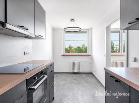 Pronájem bytu, 3+1, 80 m²