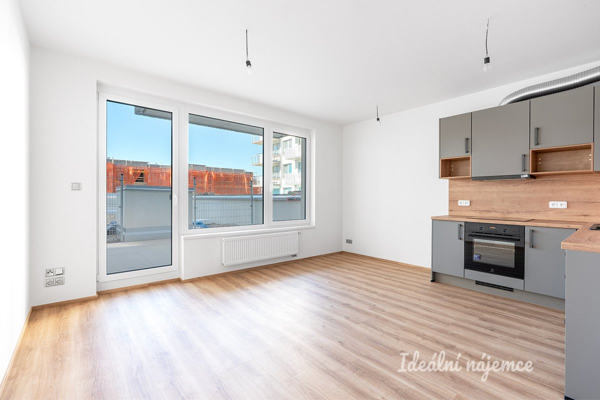 Pronájem bytu 3+kk, Honzíkova, Dolní Měcholupy, 28900 Kč/měs, 67 m2