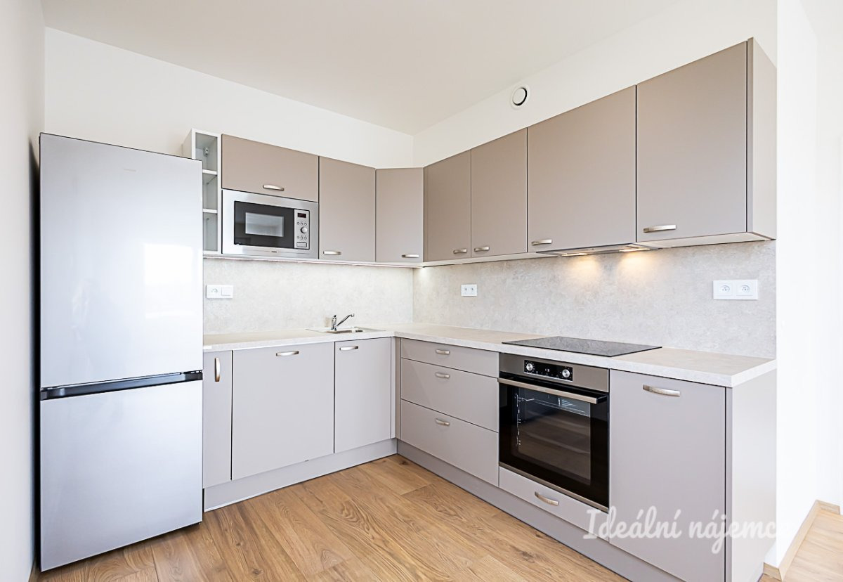 Pronájem bytu 2+kk, Strančická, Strašnice, 24900 Kč/měs, 49 m2