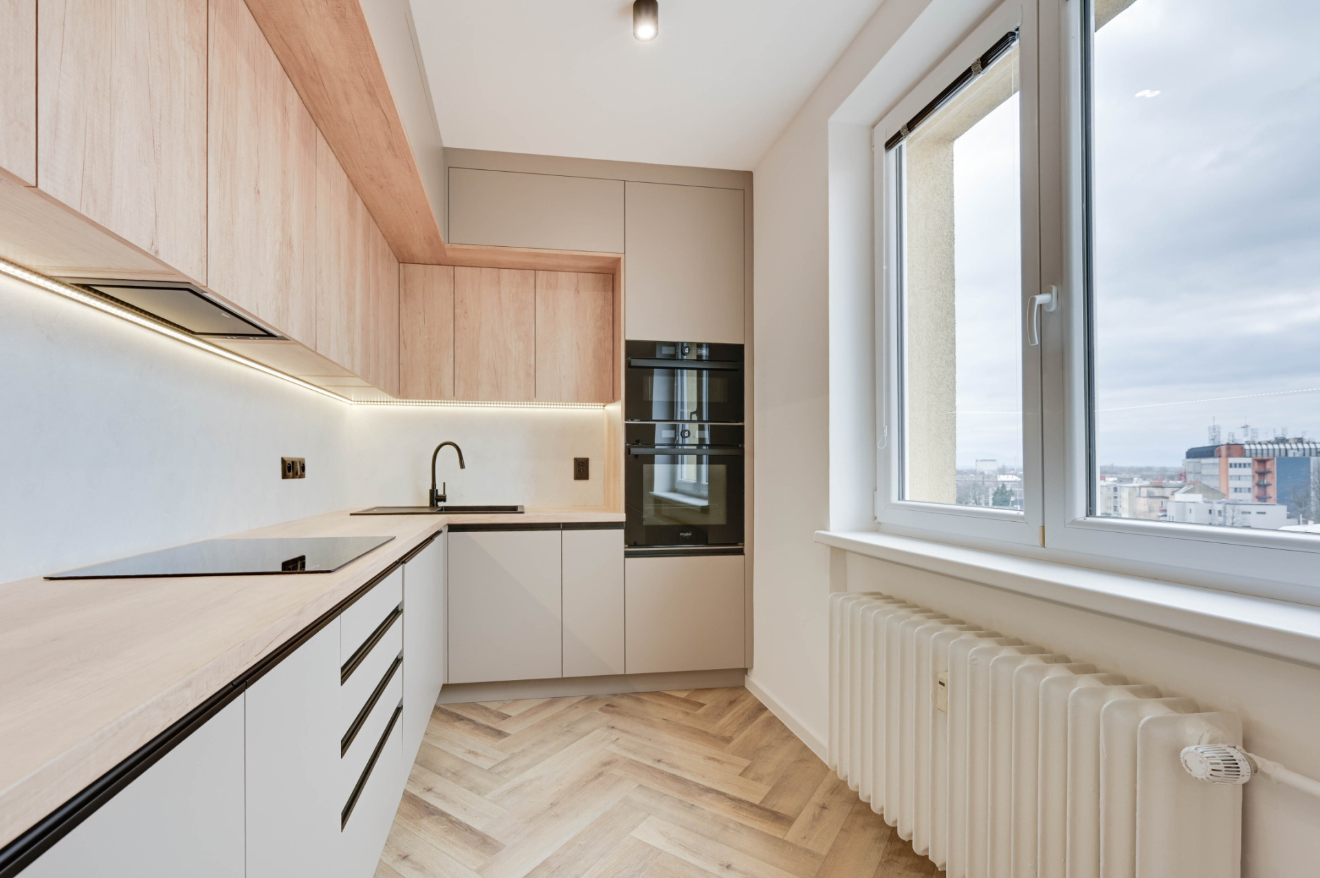 Podnájem bytu 2+kk, 55 m2, Korunní 1193/40