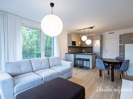 Pronájem bytu, 2+kk, 62 m²
