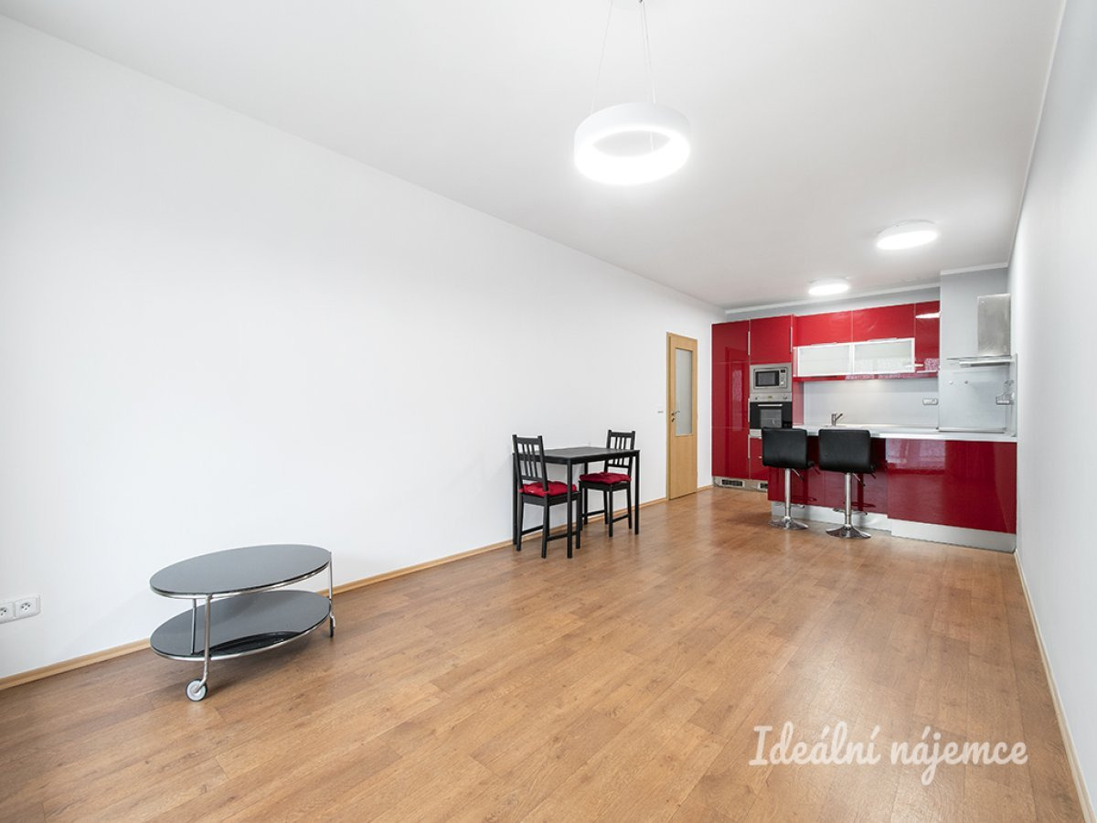 Pronájem bytu 2+kk, Vorařská, Modřany, 69 m2
