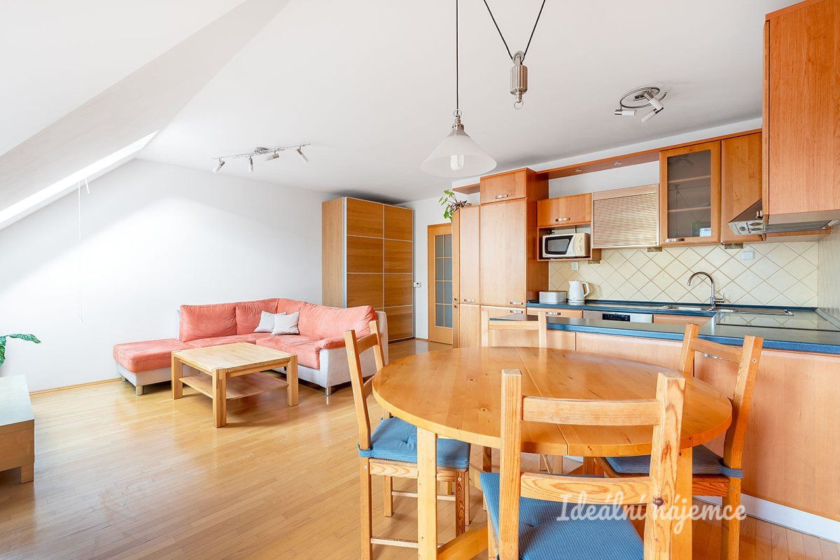 Pronájem bytu 3+kk, Za Rybníkem, Jesenice u Prahy,  91 m2
