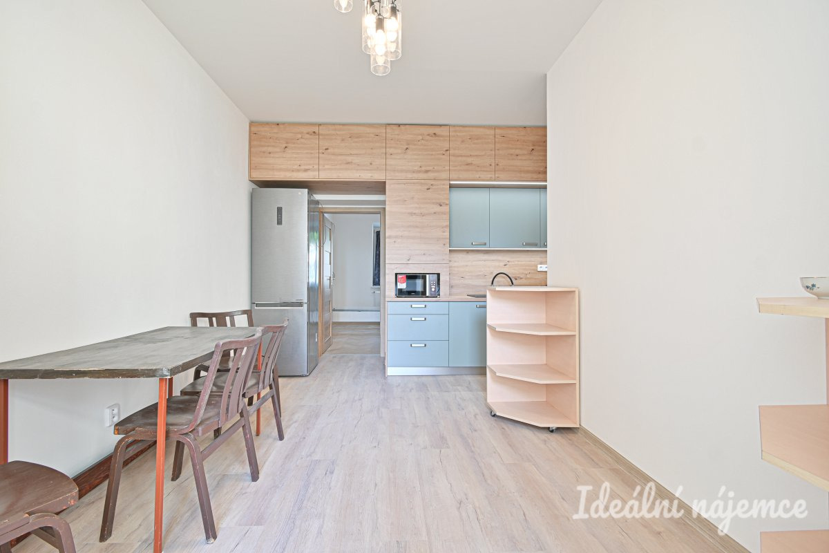 Pronájem bytu 2+1, Kolískova, Trnitá, 22000 Kč/měs, 70 m2