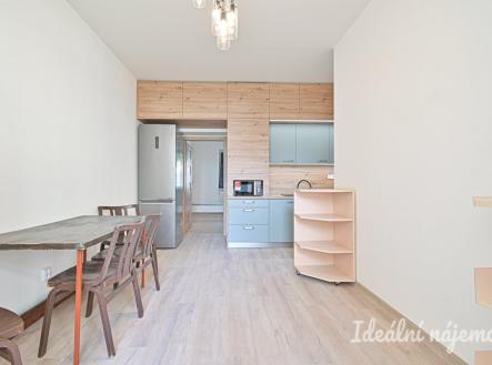 Pronájem bytu, 2+1, 70 m²