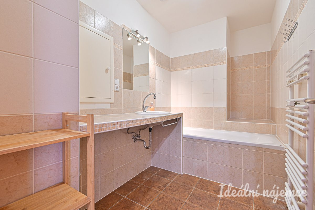 Pronájem bytu 4+kk, Ševelova, Líšeň, 25 000 Kč/měs, 82 m2