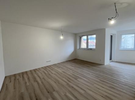 Pronájem bytu, 3+kk, 100 m²