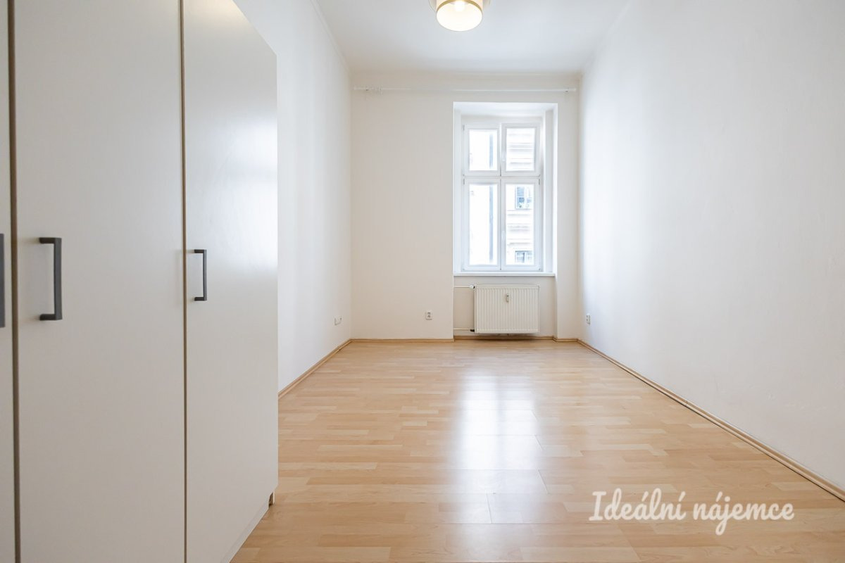 Pronájem bytu 2+1, Lipanská, Žižkov, 20900 Kč/měs, 45 m2