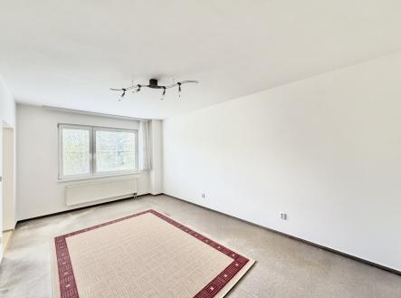Pronájem bytu, 1+kk, 35 m²