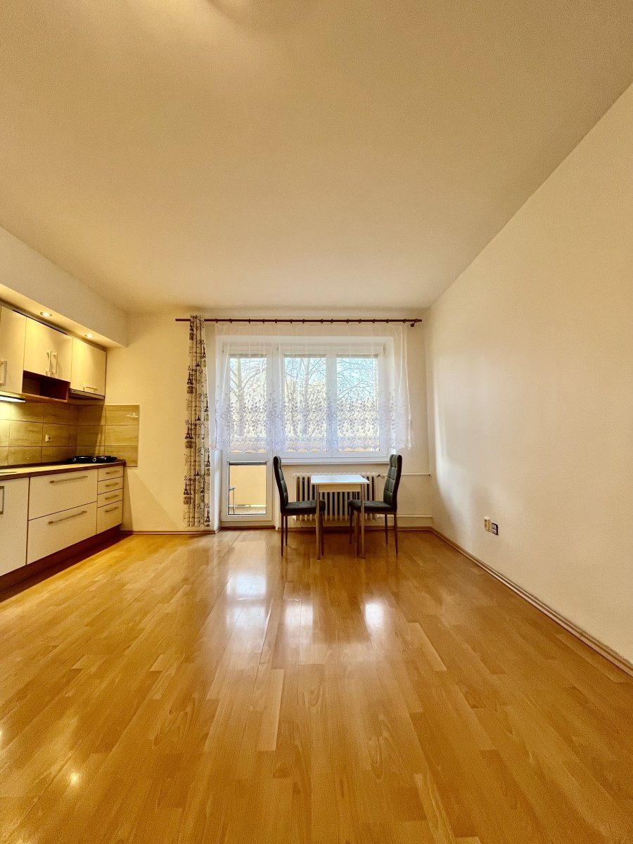 Pronájem bytu 1+kk, Marie Majerové, Poruba-sever,  8600 Kč/měs, 23 m2