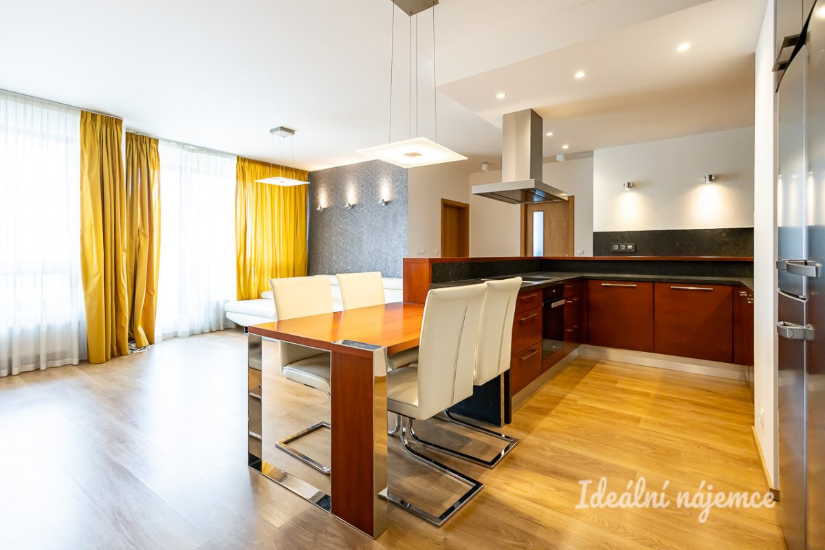 Pronájem bytu 3+kk, Ocelářská, Vysočany, 29900 Kč/měs, 80 m2