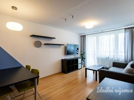 Pronájem bytu, 4+kk, 81 m²