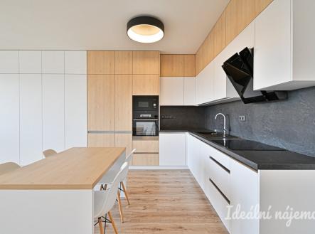 Pronájem bytu, 1+kk, 57 m²