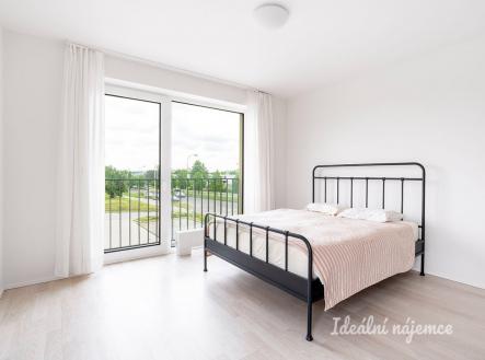 Pronájem bytu, 1+kk, 31 m²