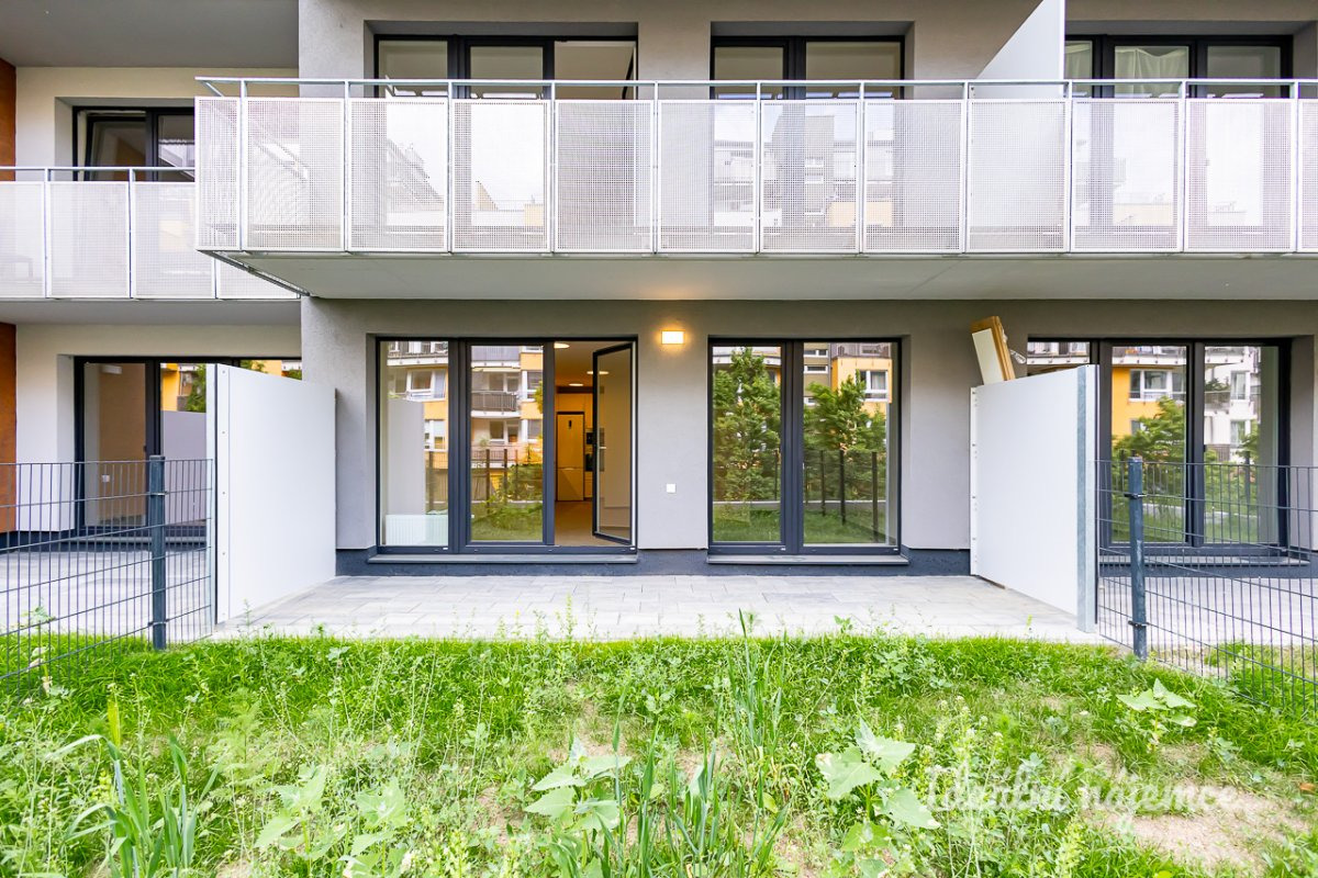 Pronájem bytu 2+kk, Gerstelova, Vysočany, 26900 Kč/měs, 52 m2