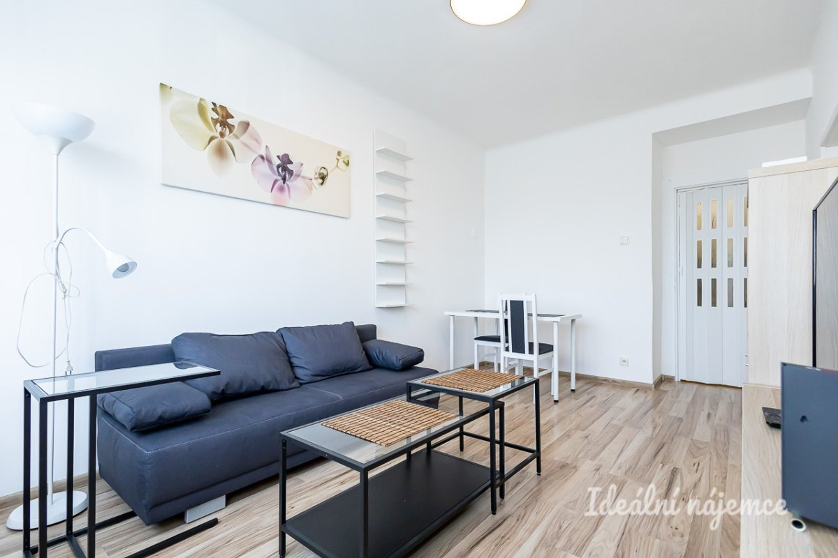Pronájem bytu 2+kk, Novákových, Libeň, 22900 Kč/měs, 43 m2