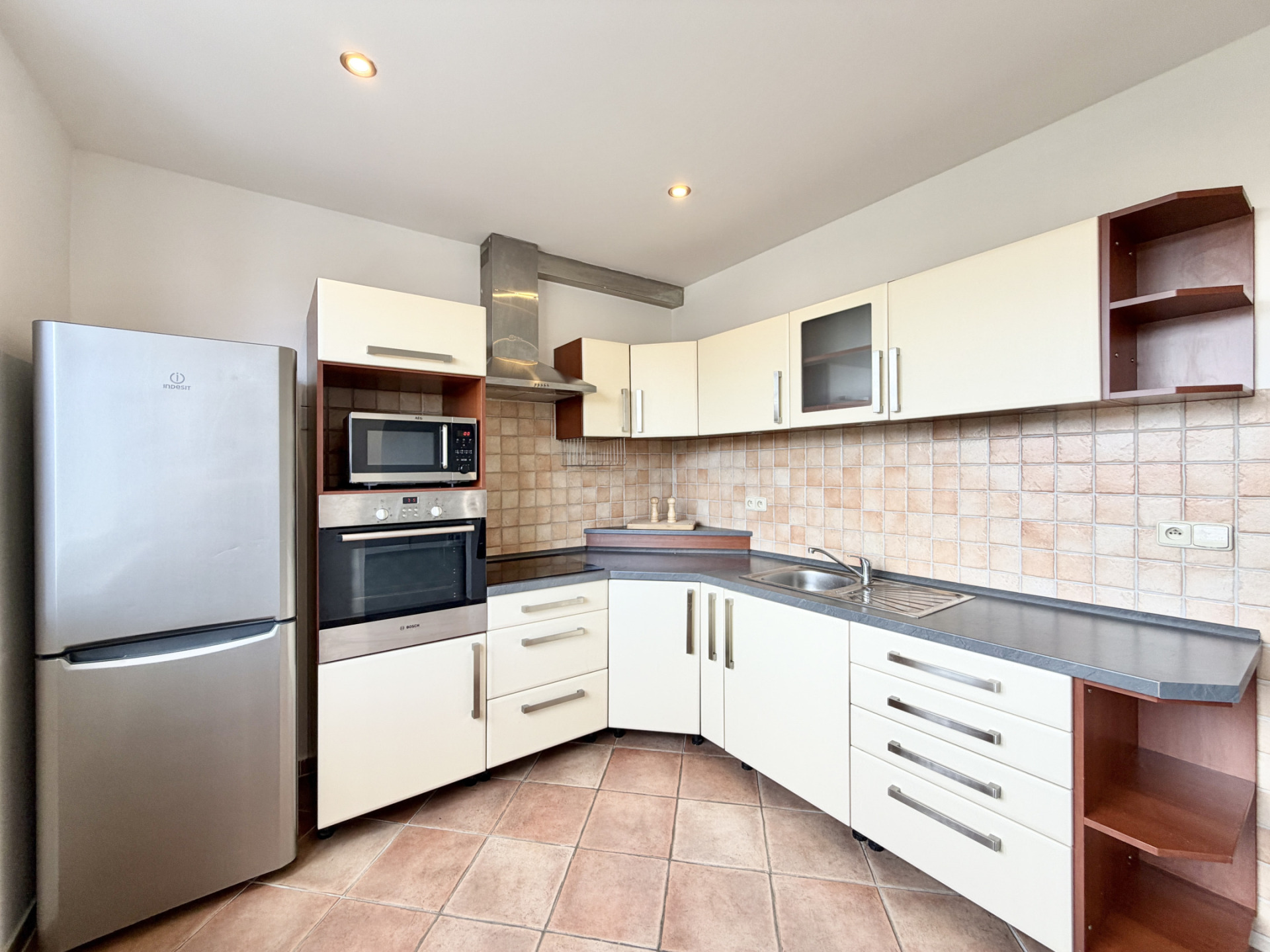 Pronájem bytu 2+1, Budovatelů, Jablonec nad Nisou, 15000 Kč/měs, 60 m2