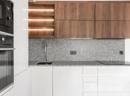 Prodej bytu, 3+kk, 68 m²