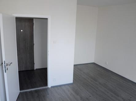 Pronájem bytu, 1+1, 32 m²