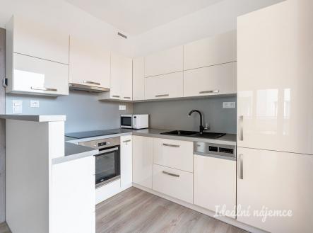 Pronájem bytu, 2+kk, 60 m²