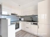 Pronájem bytu, 2+kk, 60 m²