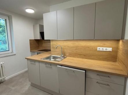 Pronájem bytu, 3+1, 71 m²