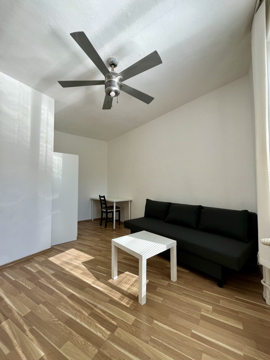 Pronájem bytu 1+kk, Podroužkova, Poruba-sever, 10200 Kč/měs, 31 m2