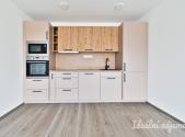 Pronájem bytu, 3+kk, 75 m²