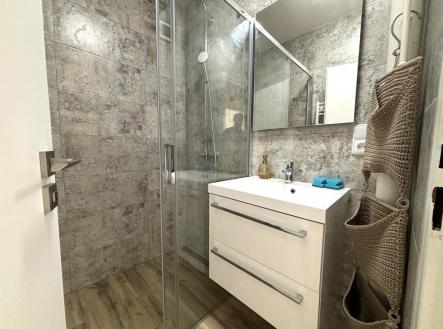 Pronájem bytu, 2+1, 56 m²